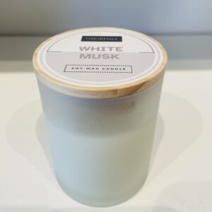 White Musk Candle 8oz VAT $24.20